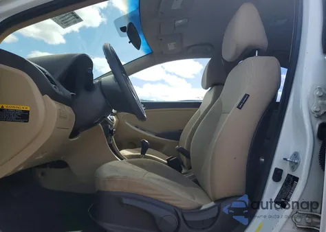 2013 Hyundai Accent Gls z USA, uszkodzony, nr VIN KMHCU4AEXDU580855